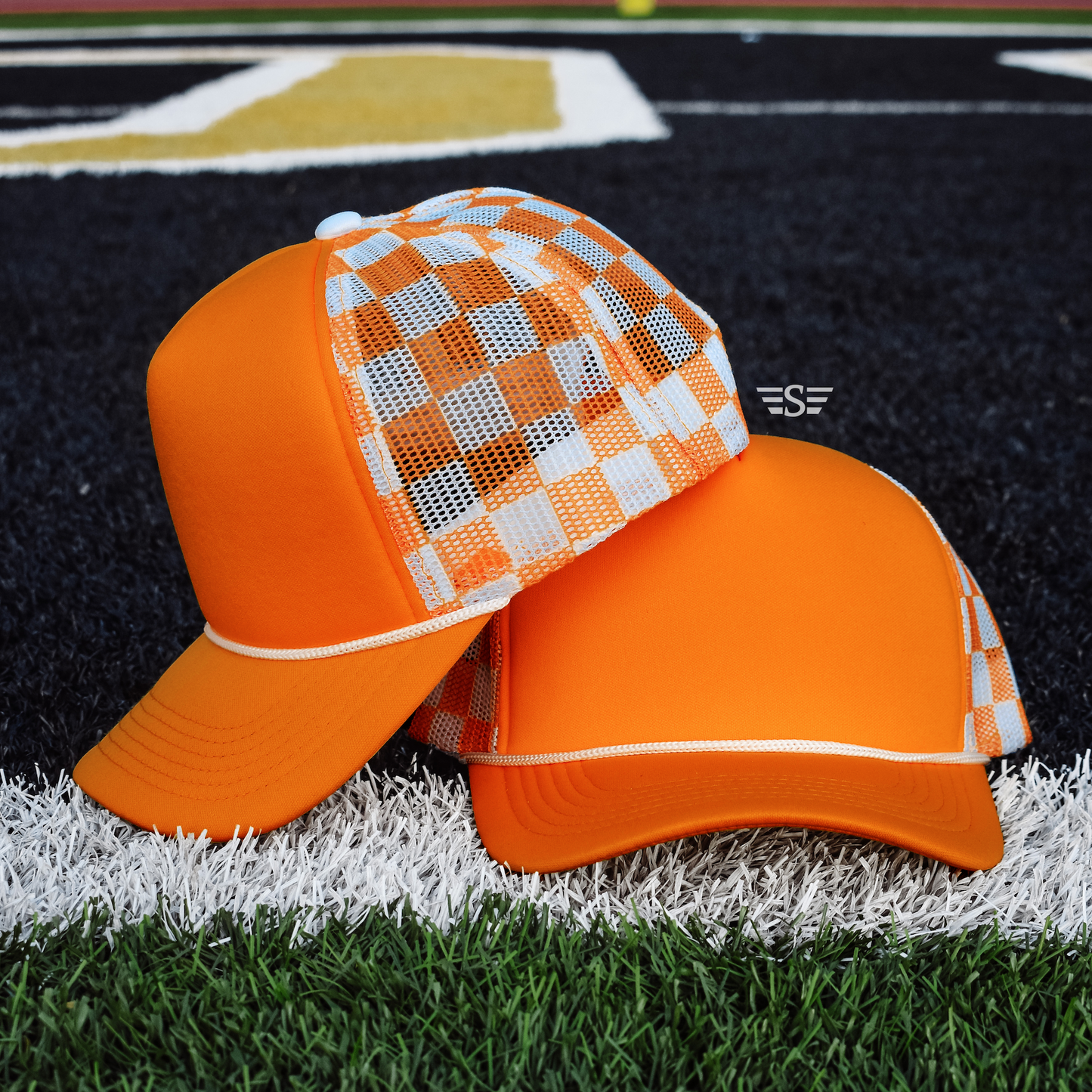 Checkered Trucker Hat [Orange/white]