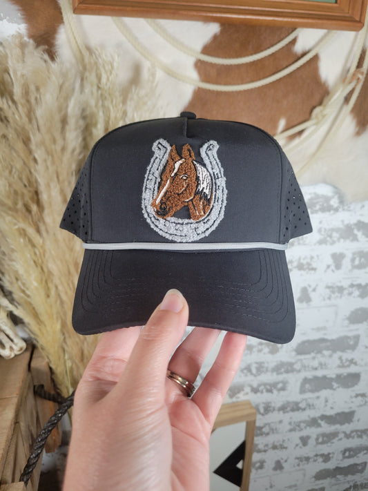 Vintage Lid Trucker Hat [horse shoe]