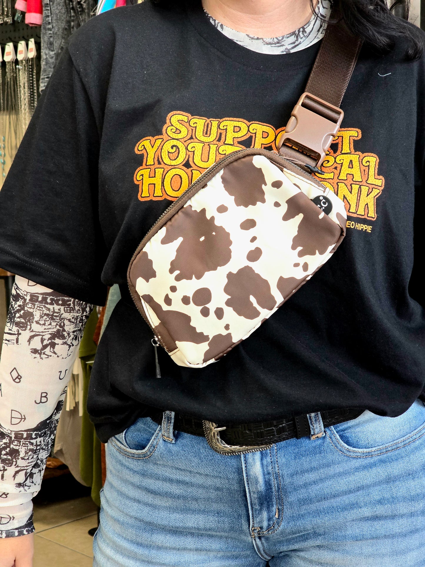 Howdy Cow Fanny Pack [brown]