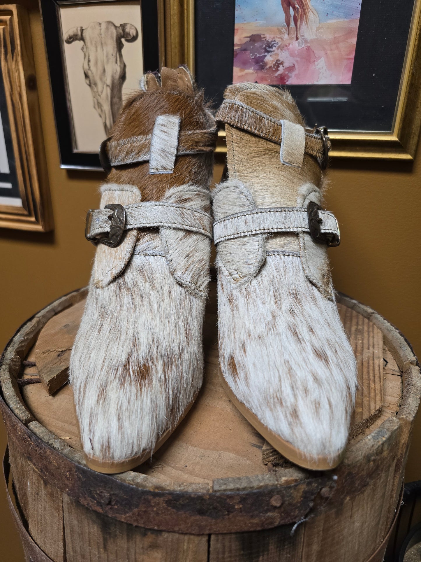 Matty Cowhide Heel [size 8]