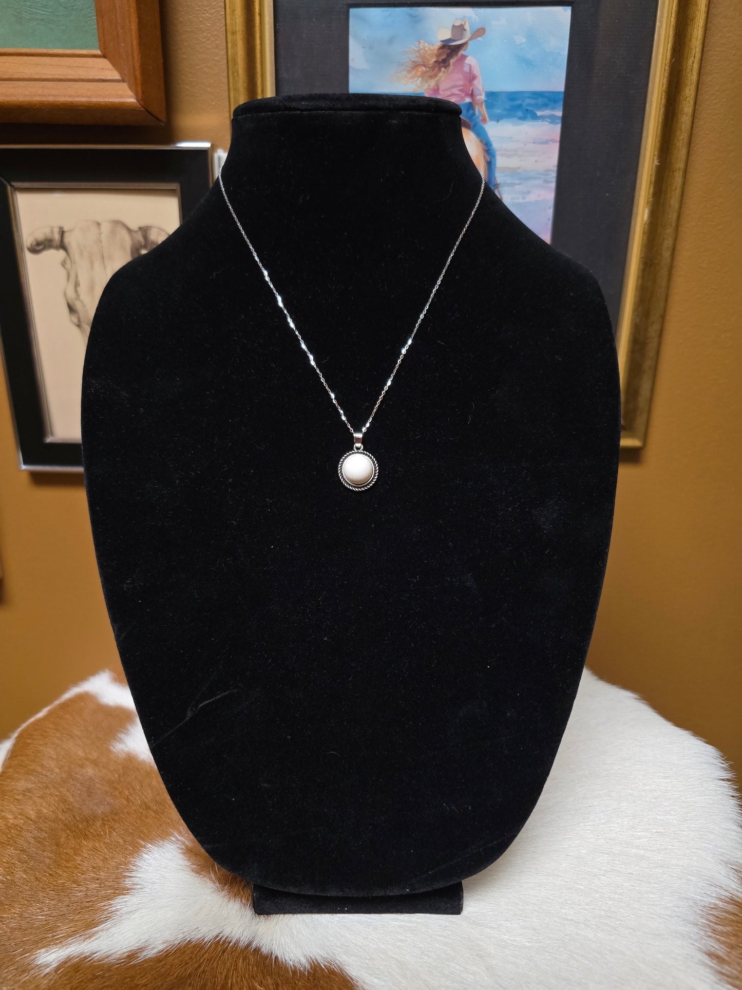 Simply Dalton Necklace [white]