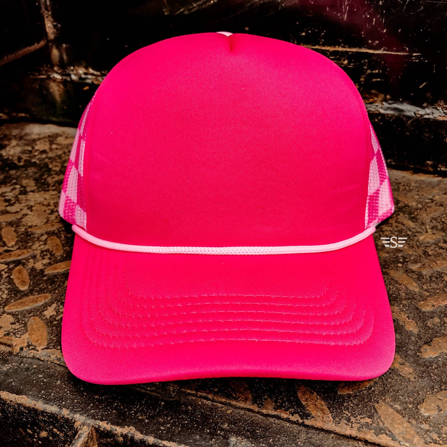 Checkered Trucker Hat [Pink/ Light Pink]