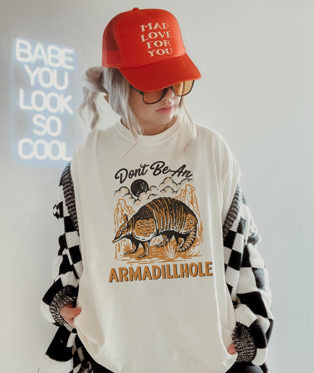 Armadillhole Tee