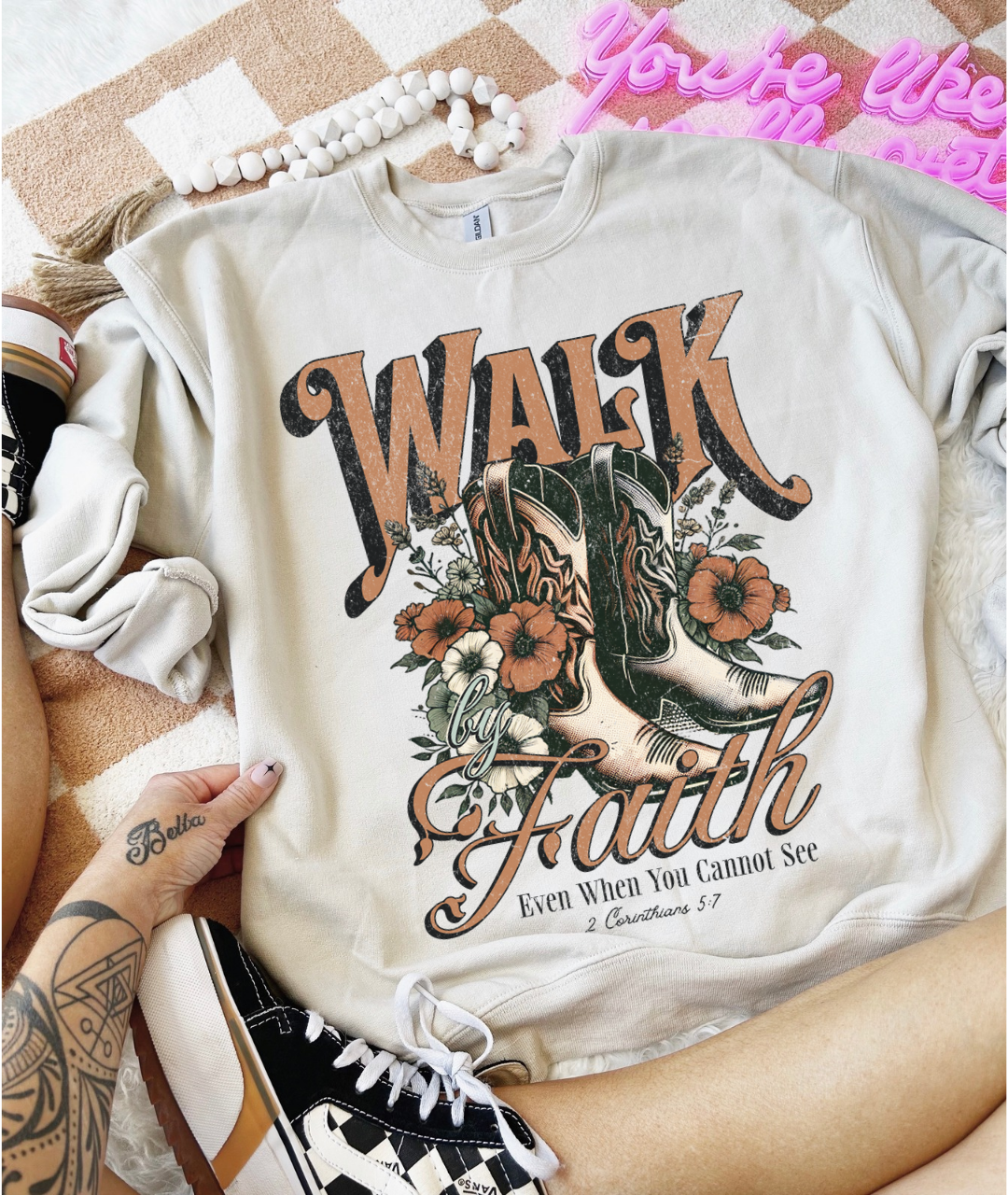 Walk by Faith Crew [sand]