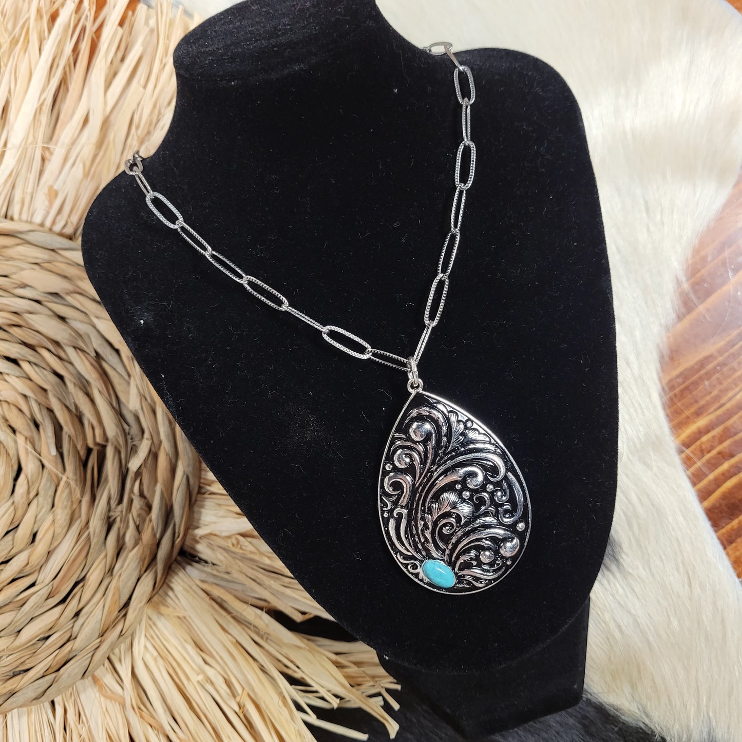 Paisley Pendant Necklace